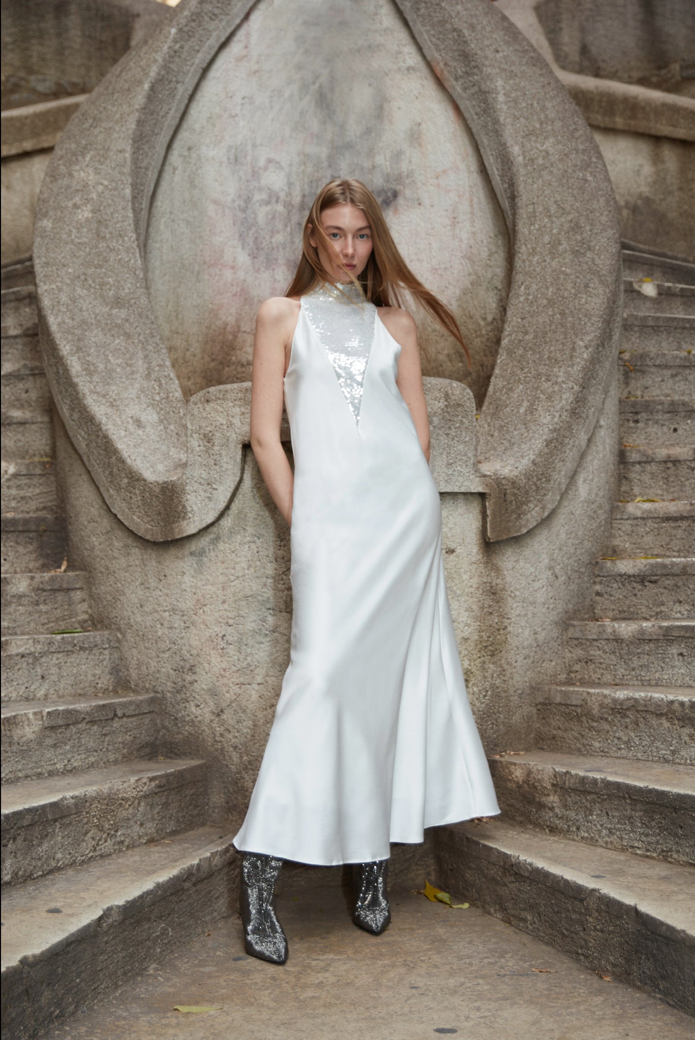 SWAN DRESS