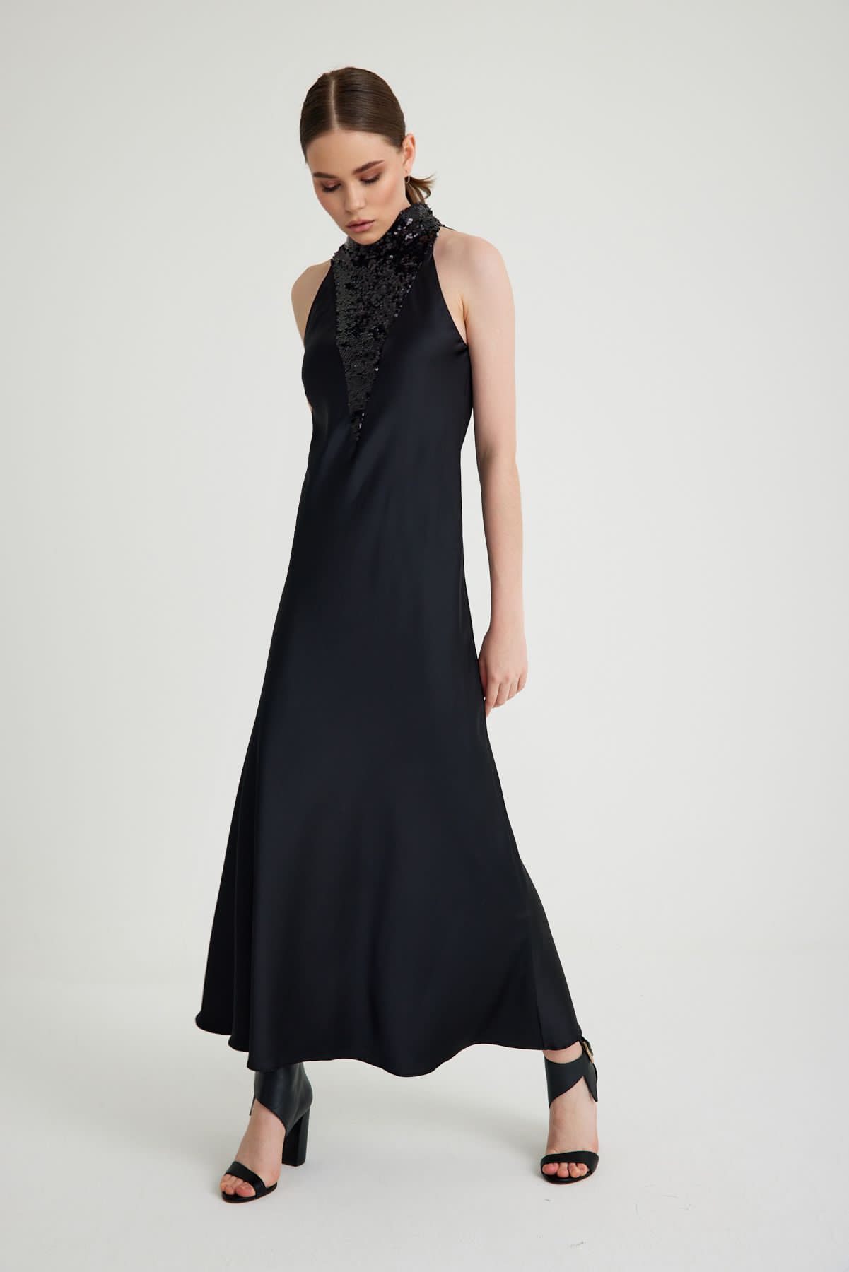SWAN DRESS BLACK