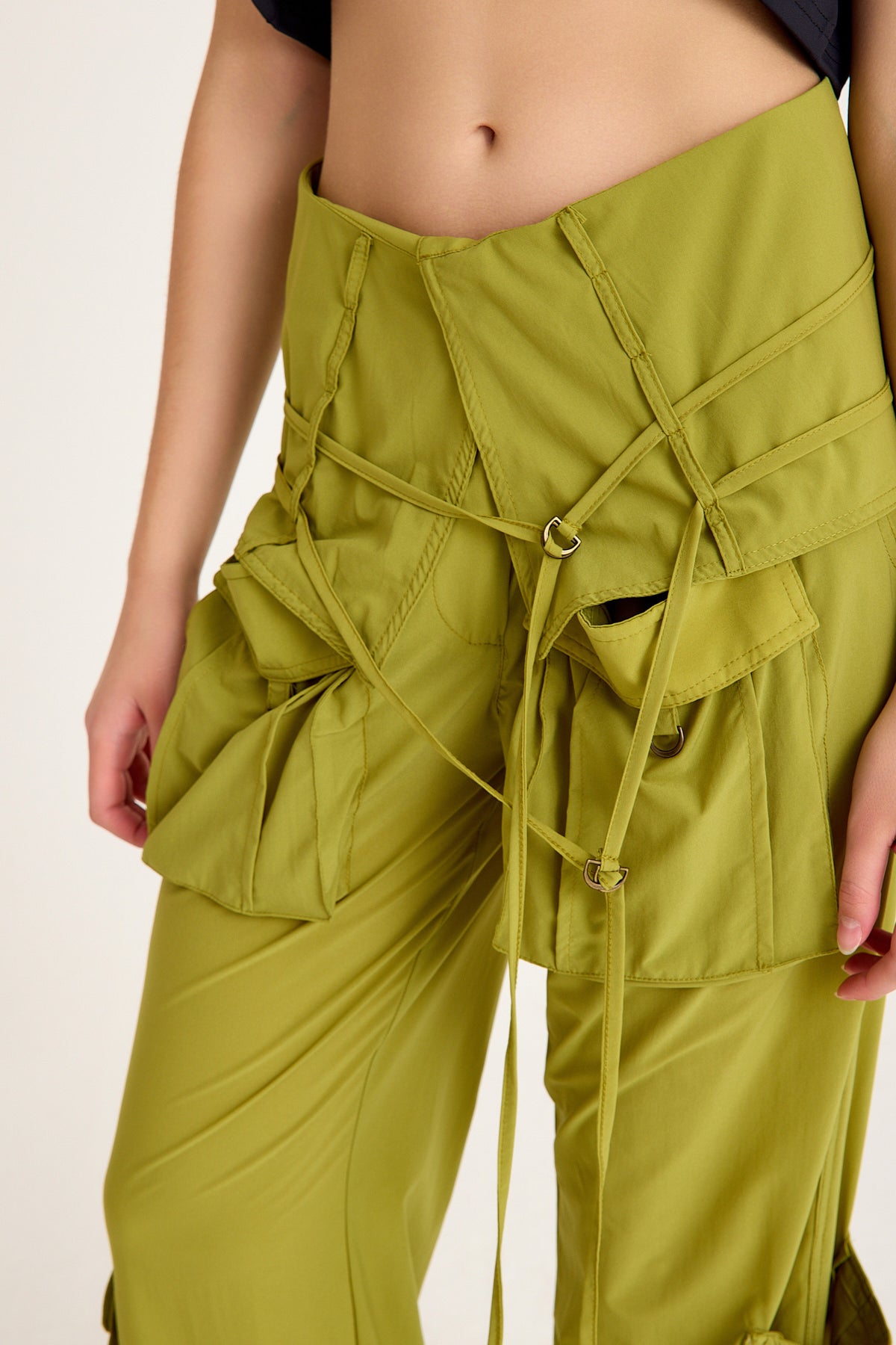 OLIVE PANTS