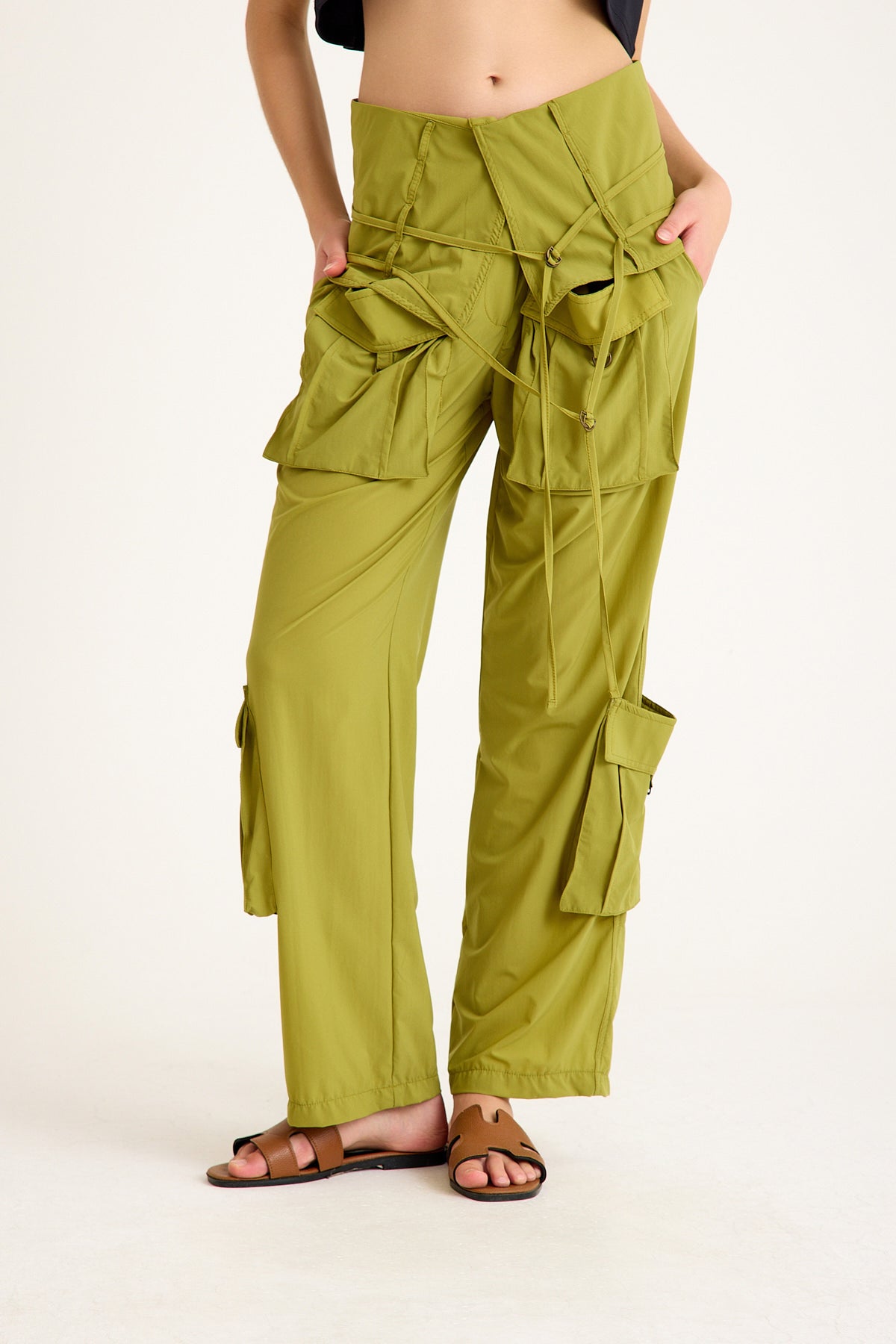 OLIVE PANTS